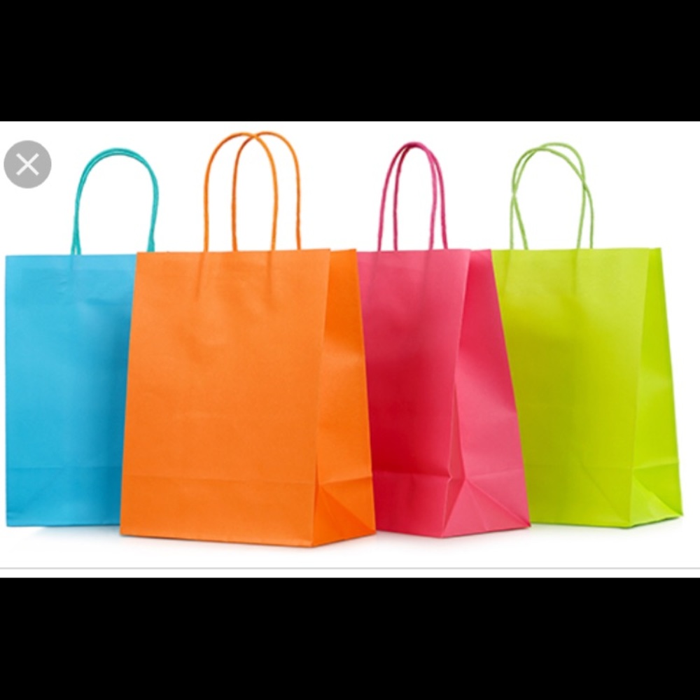 Meet your Posher, Carmen